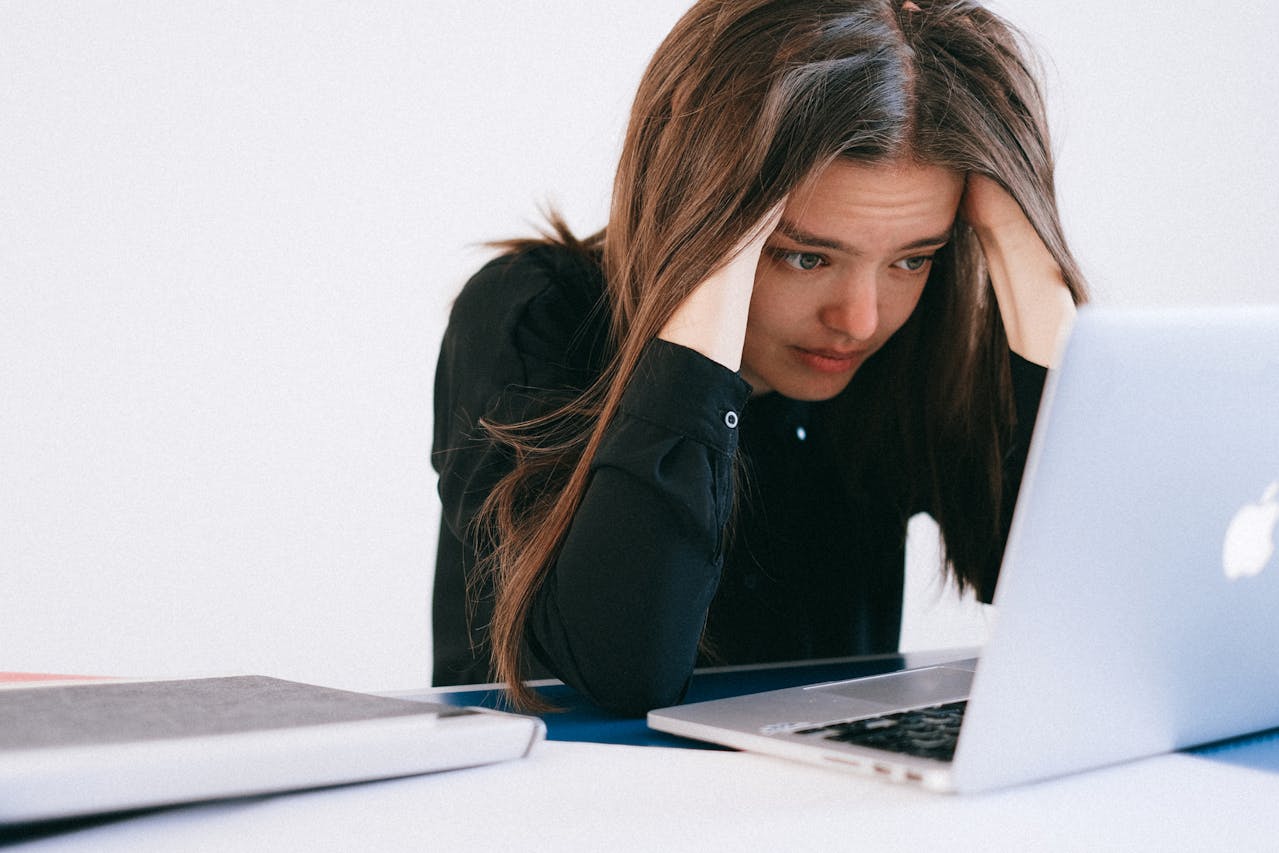 Psychose induite par les stéroïdes : causes, symptômes et traitement