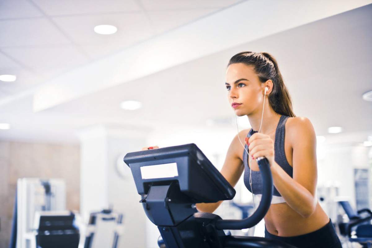 Qu’est-ce que l’endométriose ? Symptômes, causes et traitement